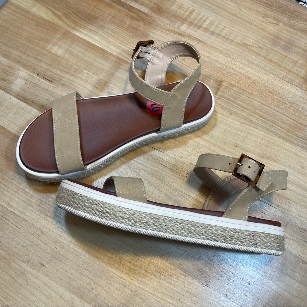 MIA Espadrille Sandals with Platform Sole